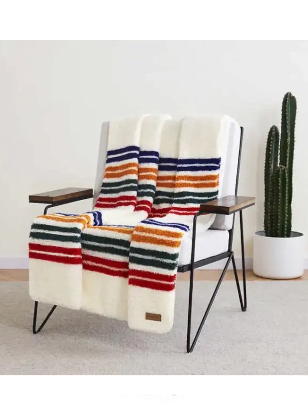 Pendleton Icon Sherpa Throw Blanket, sz 50” x 70”